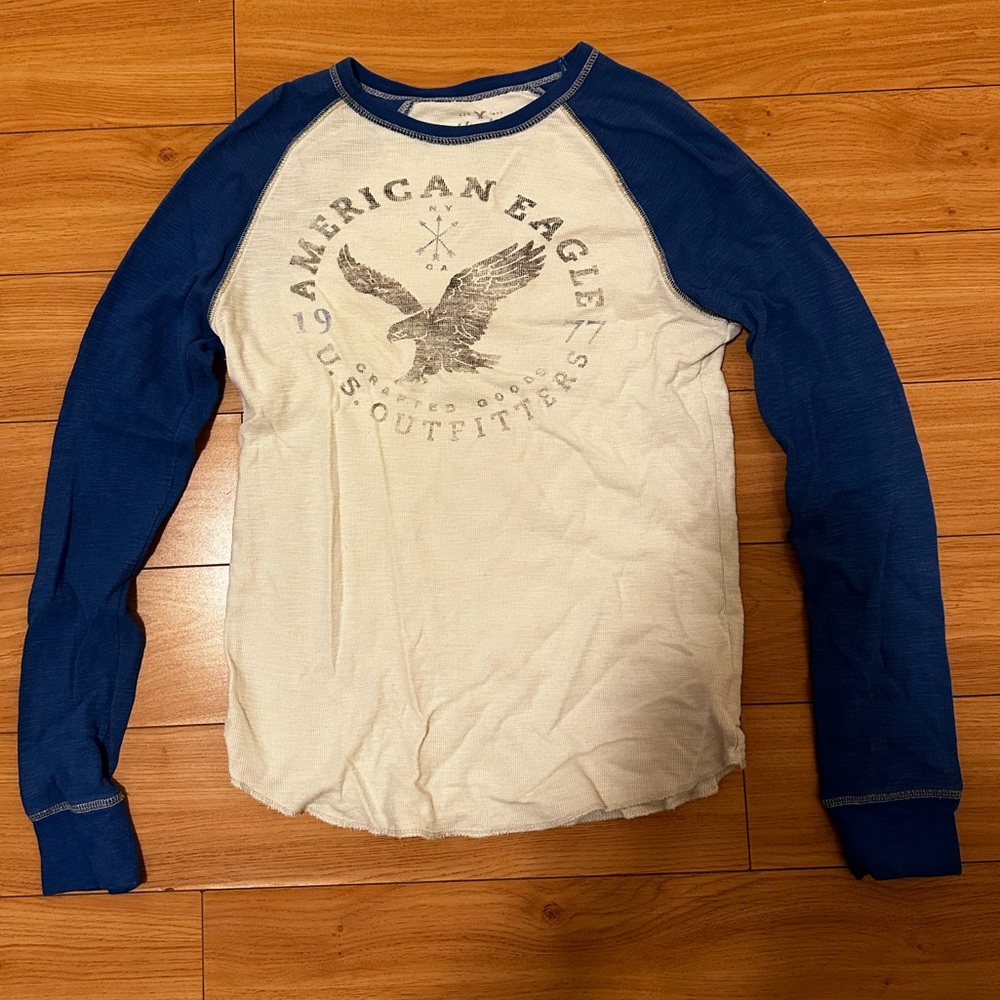 American Eagle thermal long sleeve